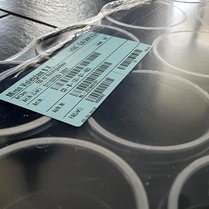 MIRON Violetglass für die Verpackung